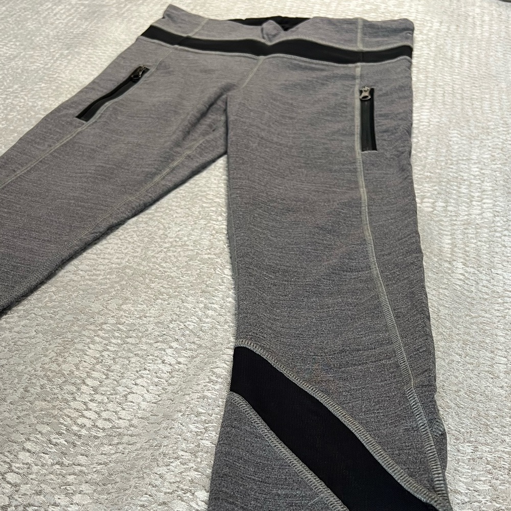 lululemon Inspire Tight Cropped Leggings